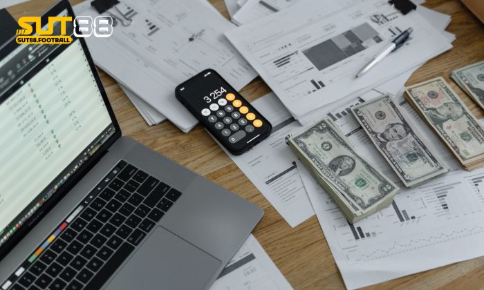 Trách nhiệm của người chơi là tự quản lý tài chính